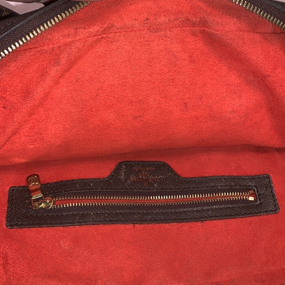 Louis Vuitton purse - Picture 5 of 10